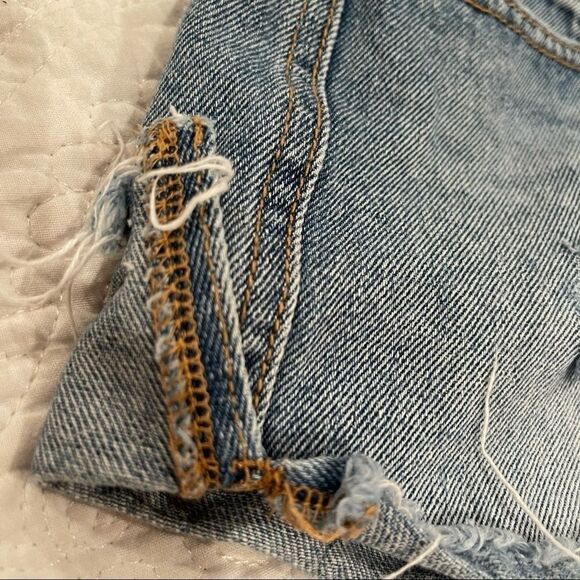 Stella Laguna Beach button jean distressed shorts - Picture 7 of 11